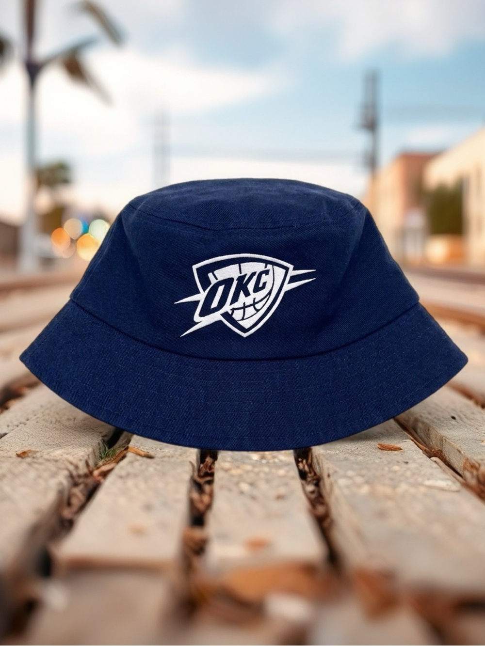 🏀 Oklahoma City Thunder Bucket Hat – NWOT